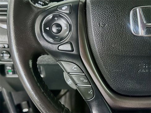 Used 2023 Honda Ridgeline RTL-E image 9