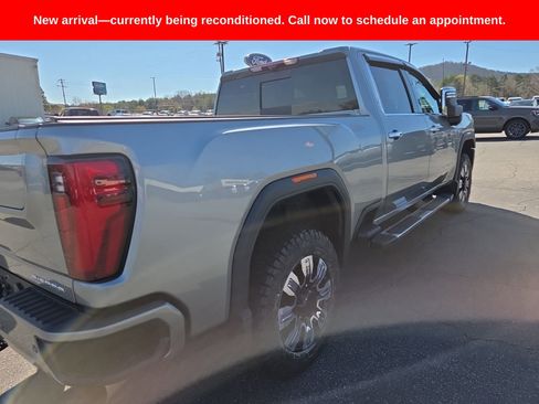 Used 2024 GMC Sierra 2500 Denali w/ Denali Reserve Package image 7