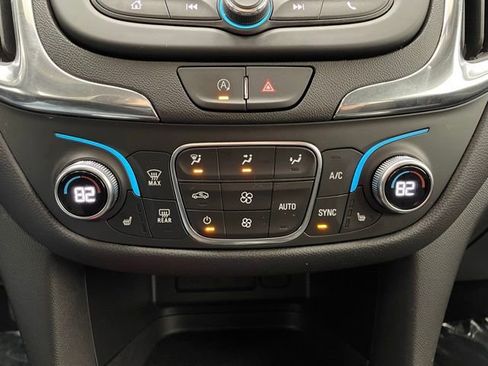 Certified 2023 Chevrolet Equinox LT image 6