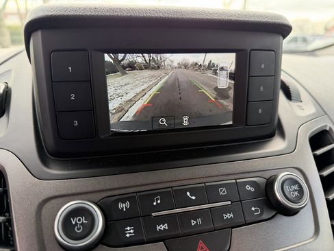 Used 2022 Ford Transit Connect XL image 39