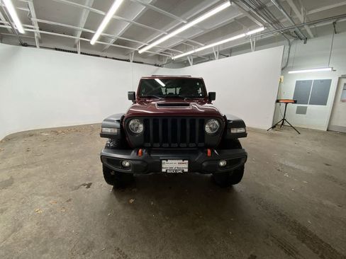 Used 2022 Jeep Gladiator Mojave w/ Trailer Tow Package image 9