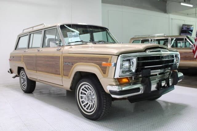 Used 1989 Jeep Grand Wagoneer AWD/4WD image 10