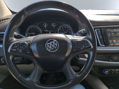 Used 2019 Buick Enclave Essence AWD/4WD image 18