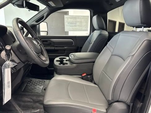 New 2026 RAM 5500 Tradesman AWD/4WD image 11