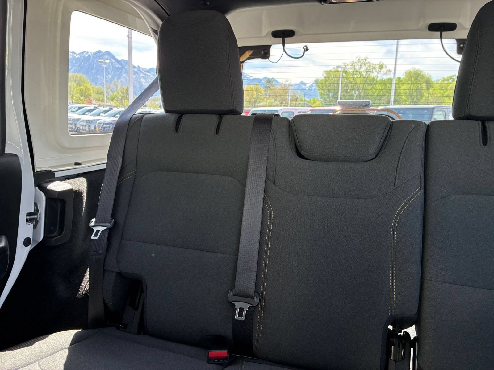 Used 2025 Jeep Wrangler Unlimited Sport AWD/4WD image 37