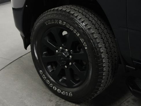 Used 2025 RAM 2500 Big Horn AWD/4WD image 10