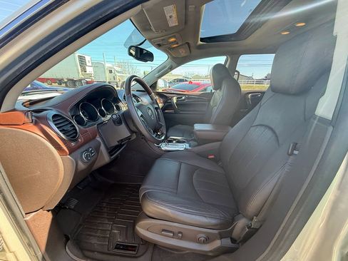 Used 2014 Buick Enclave Leather image 12