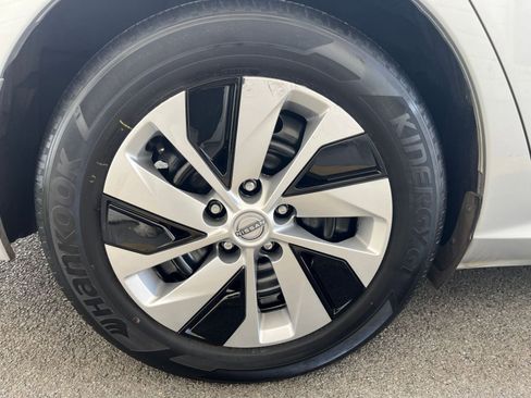 Used 2023 Nissan Altima 2.5 S image 28