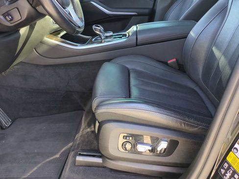 Used 2022 BMW X5 xDrive40i w/ Executive Package image 20
