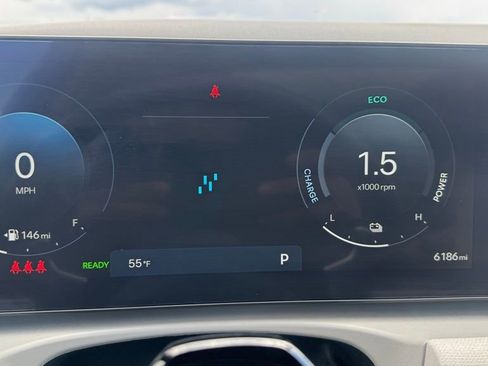 Certified 2025 Hyundai Tucson SEL w/ Tow & Go Package image 9