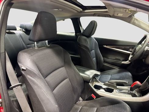 Used 2015 Honda Accord EX image 20