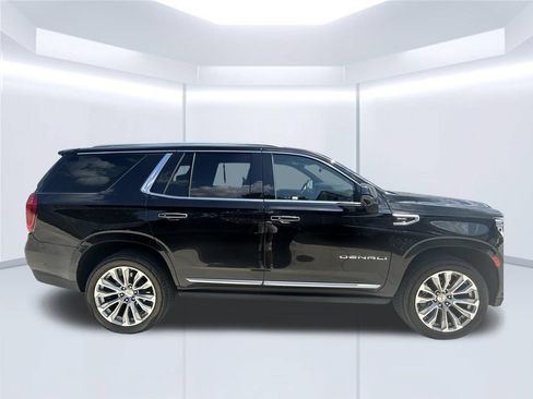 Used 2024 GMC Yukon Denali w/ Denali Reserve Package AWD/4WD image 2