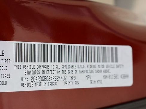 Used 2019 Dodge Grand Caravan SE image 20