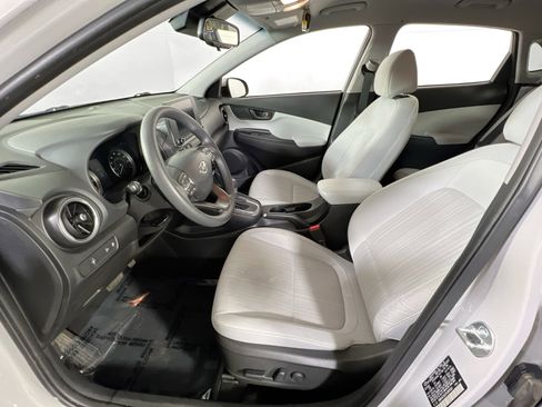 Used 2023 Hyundai Kona SEL AWD/4WD image 19