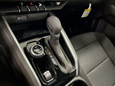 New 2026 Chevrolet Colorado Trail Boss AWD/4WD image 18