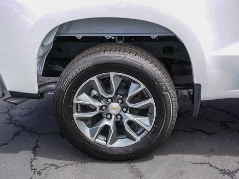 New 2026 Chevrolet Silverado 1500 LT AWD/4WD image 8