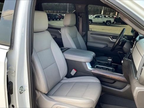 Used 2023 GMC Sierra 1500 SLT w/ SLT Premium Plus Package image 7