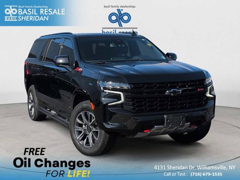 Used 2023 Chevrolet Suburban Z71 image 1