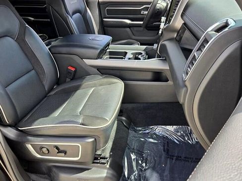 Used 2026 RAM 1500 Laramie AWD/4WD image 16