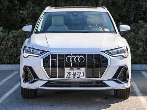 Used 2022 Audi Q3 2.0T Premium Plus w/ Premium Plus Package image 2