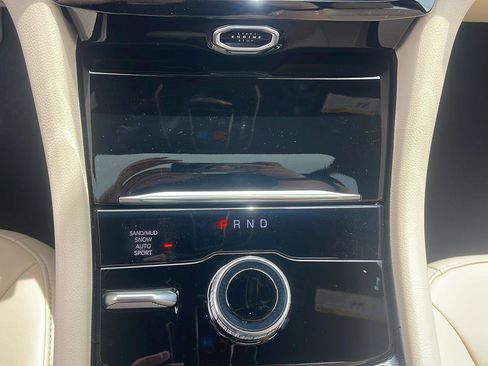 New 2026 Jeep Grand Cherokee L Limited w/ Limited Altitude Package AWD/4WD image 19