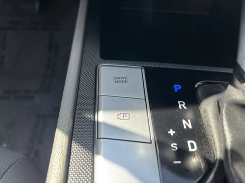 Used 2022 Hyundai Elantra SEL FWD image 36