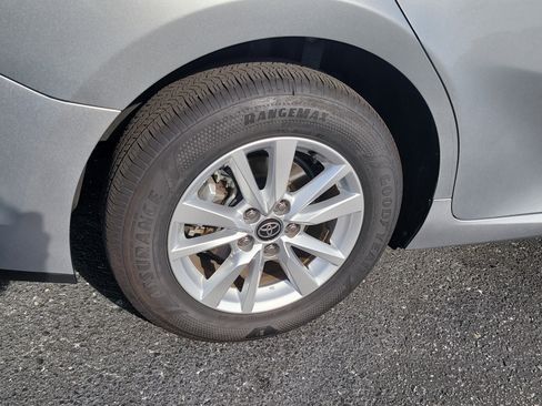 Certified 2025 Toyota Camry LE image 9