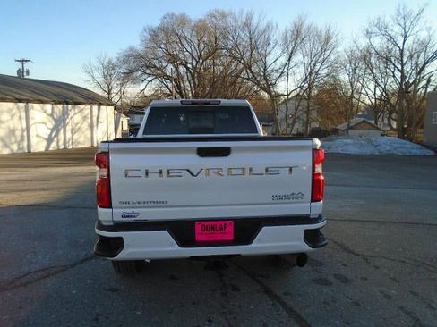 Certified 2022 Chevrolet Silverado 2500 High Country w/ Z71 Off-Road Package image 23