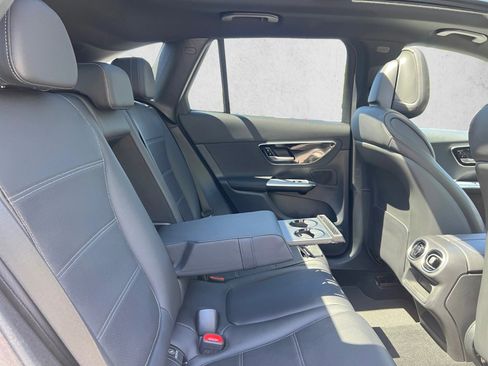 Certified 2026 Mercedes-Benz GLC 300 4MATIC image 25