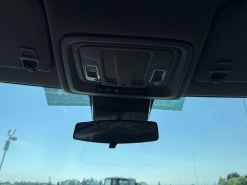 Certified 2022 Chevrolet Silverado 1500 Custom image 24