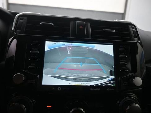 Used 2024 Toyota 4Runner TRD Off-Road image 19