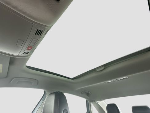 New 2026 Volkswagen Jetta SEL image 13