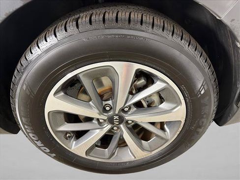 Used 2019 Kia Sorento EX w/ EX Touring Package FWD image 14