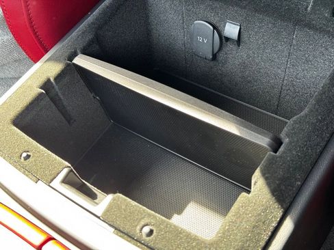 Used 2024 Porsche Panamera image 52