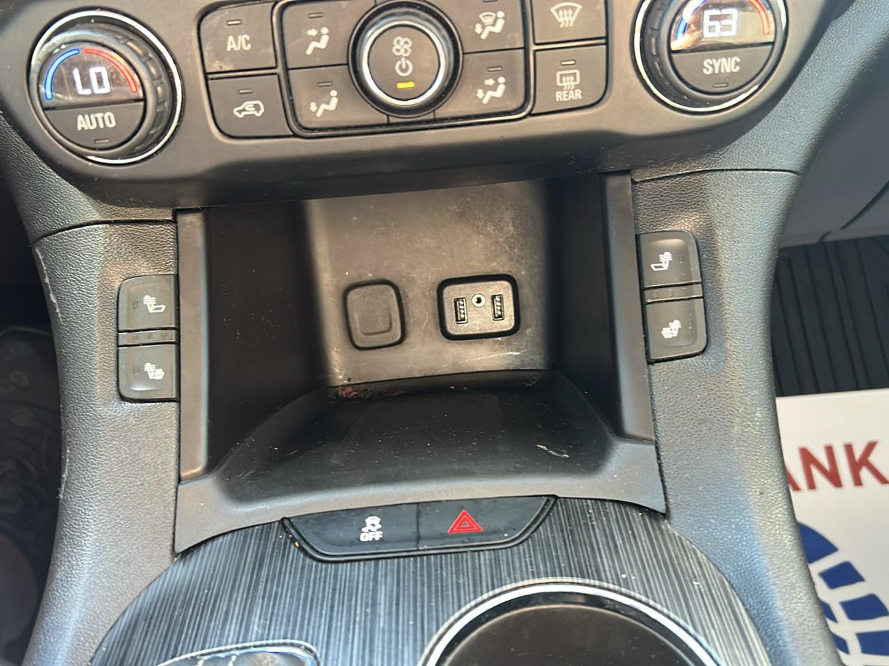 Used 2018 GMC Acadia SLT AWD/4WD image 17