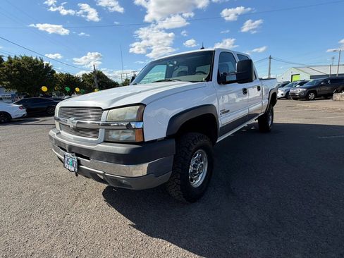 Used 2003 Chevrolet Silverado 2500 LS AWD/4WD image 6