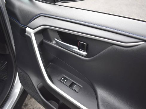 Used 2021 Toyota RAV4 XSE image 63