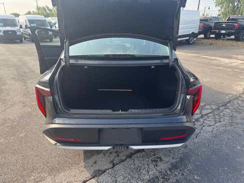 Used 2025 Kia K4 FWD image 40
