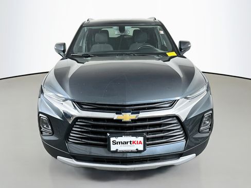 Used 2019 Chevrolet Blazer LT FWD image 2