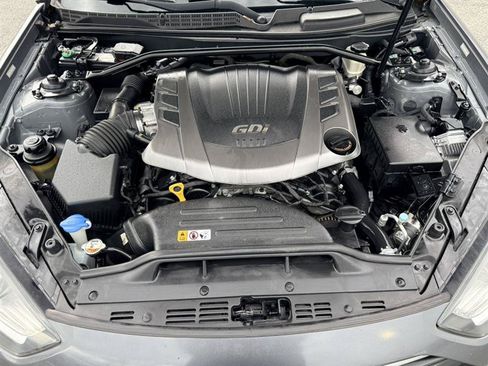 Used 2016 Hyundai Genesis 3.8 RWD image 27