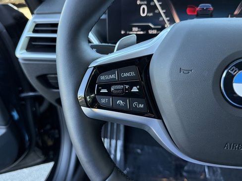 Used 2025 BMW 430i Coupe w/ Convenience Package image 23