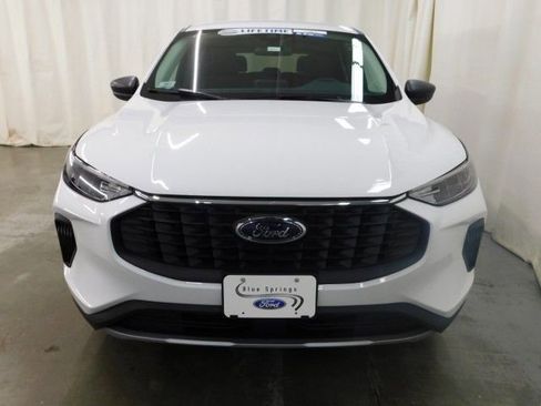 New 2026 Ford Escape Active w/ Cold Weather Package image 10