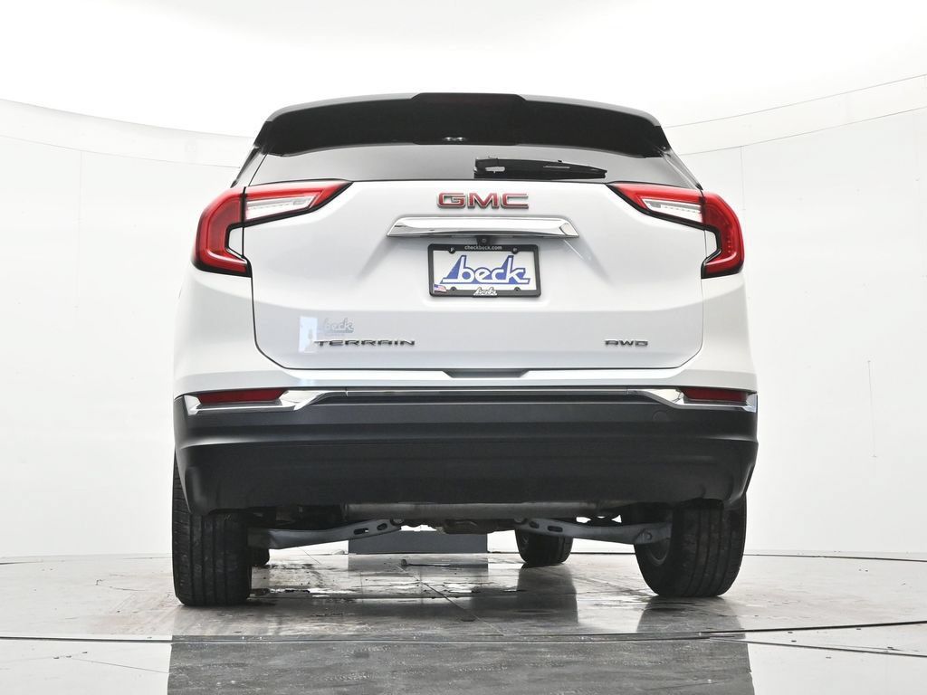 Used 2024 GMC Terrain SLT AWD/4WD image 41