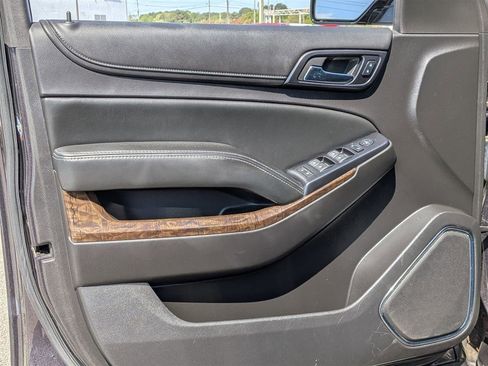 Used 2015 Chevrolet Tahoe LS image 12