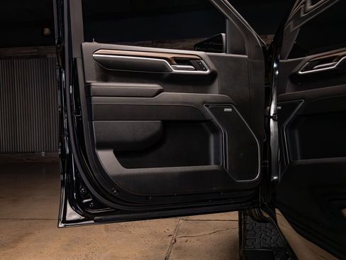 Used 2024 Chevrolet Silverado 1500 RST w/ All Star Edition Plus AWD/4WD image 32