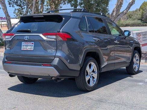 Used 2021 Toyota RAV4 Limited AWD/4WD image 13