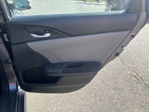 Used 2016 Honda Civic EX image 29