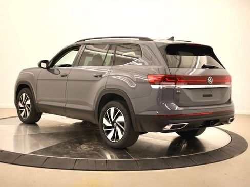 New 2026 Volkswagen Atlas SE image 5