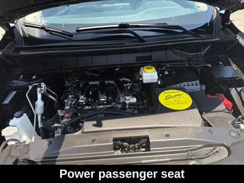 Used 2025 Nissan Pathfinder SL w/ SL Premium Package FWD image 27