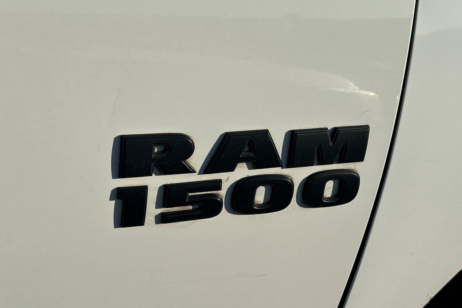 Used 2016 RAM 1500 Tradesman RWD image 4